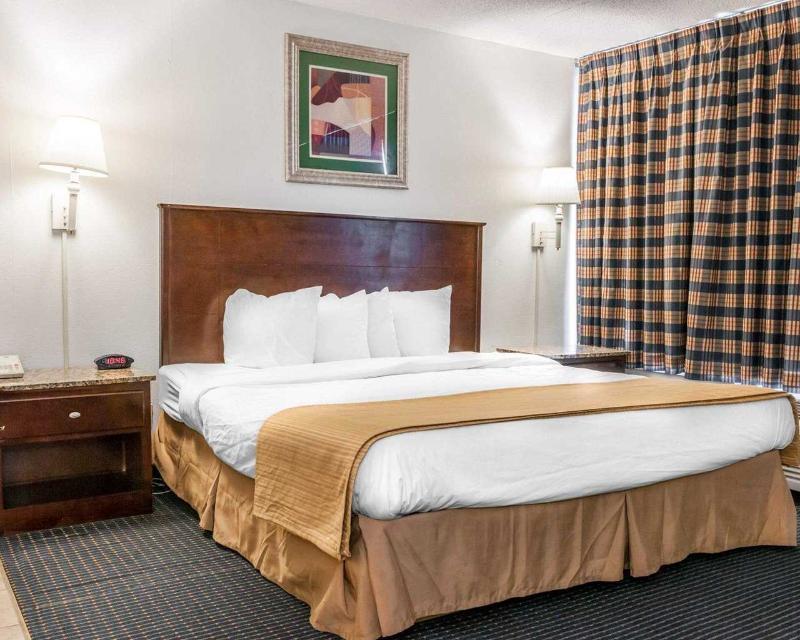 Rodeway Inn Conference Center Crawfordsville Eksteriør bilde