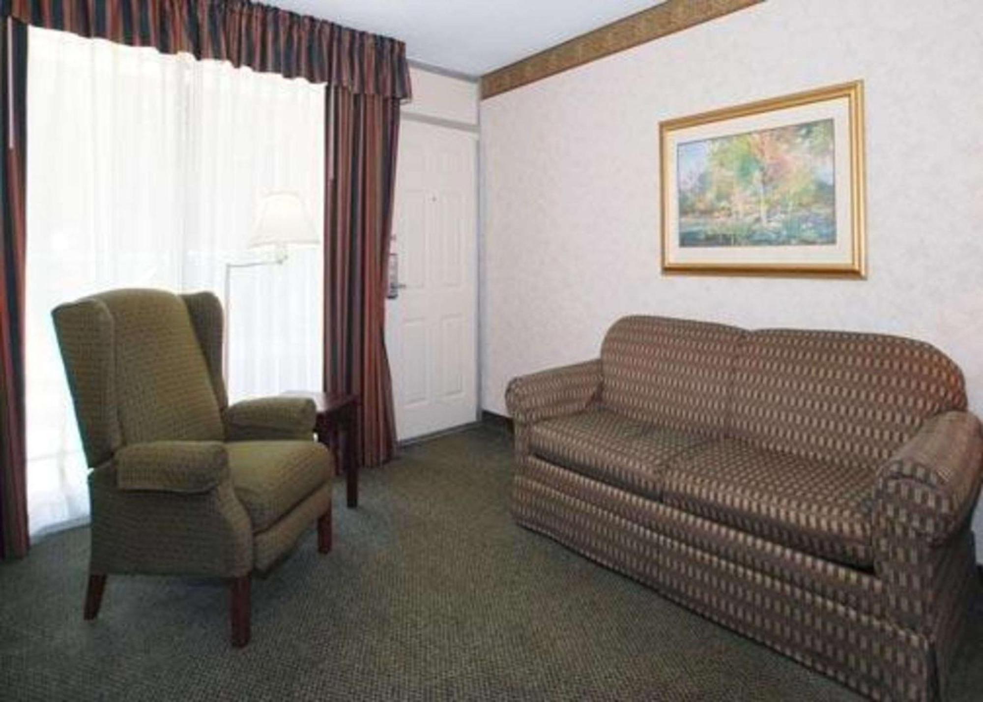 Rodeway Inn Conference Center Crawfordsville Eksteriør bilde